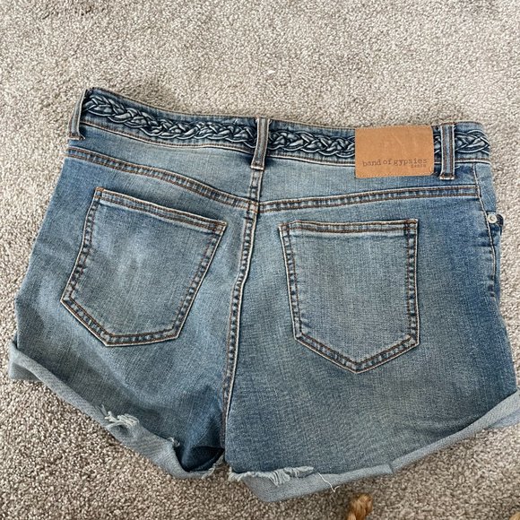 Nordstrom Light Wash Distressed Jean Shorts - Picture 4 of 4
